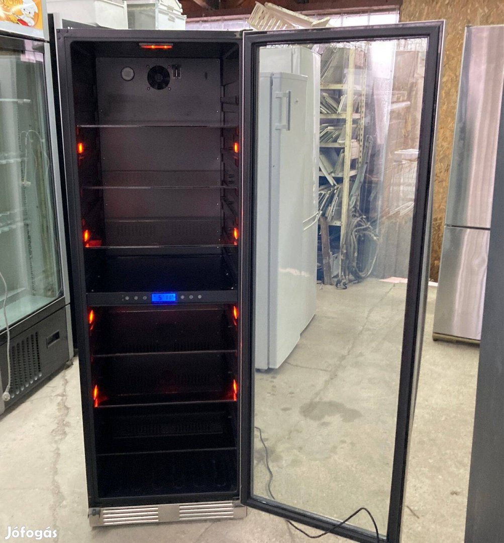 Klarstein üvegajtós, 2 zónás borhűtő - 425 L