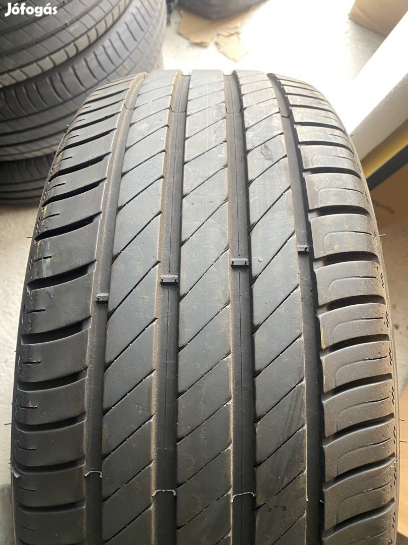 Kleber 215/55 r17 nyári gumi garnitúra 215/55r17