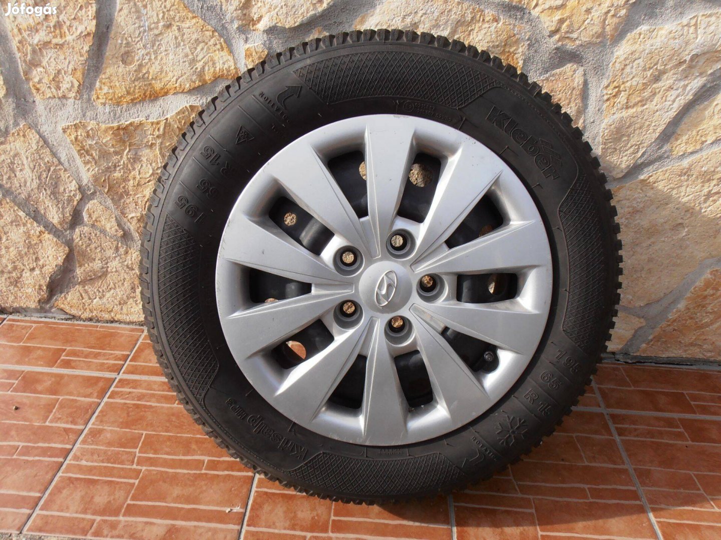 Kleber 4db Téligumiszett újszerű állapotban kedvező árban