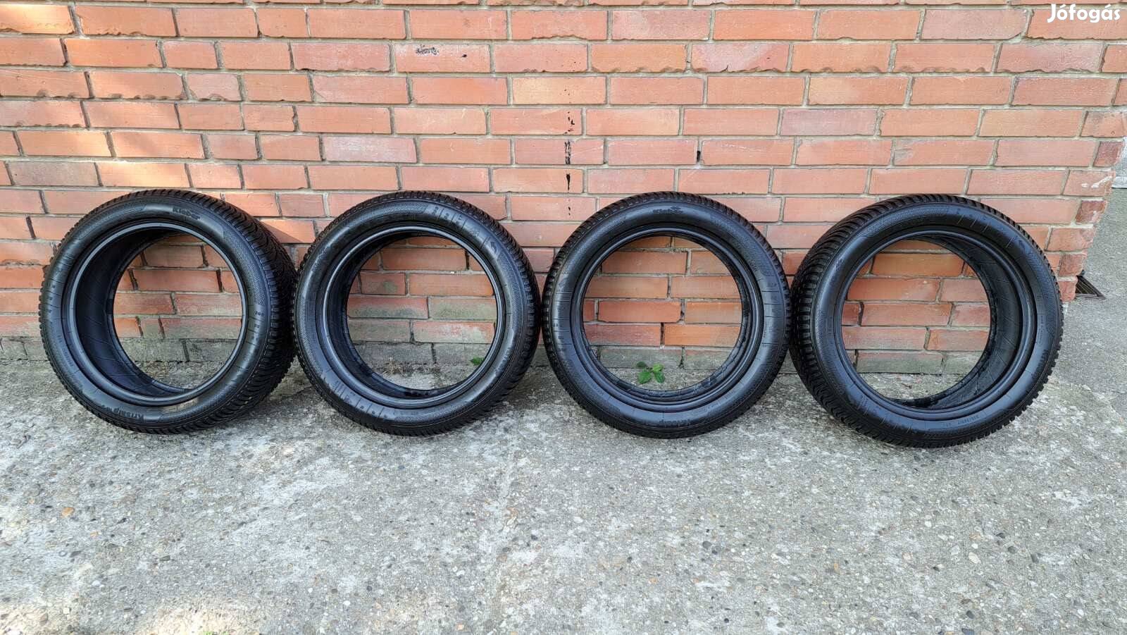 Kleber Krisalp HP3 205/55R17 téligumi
