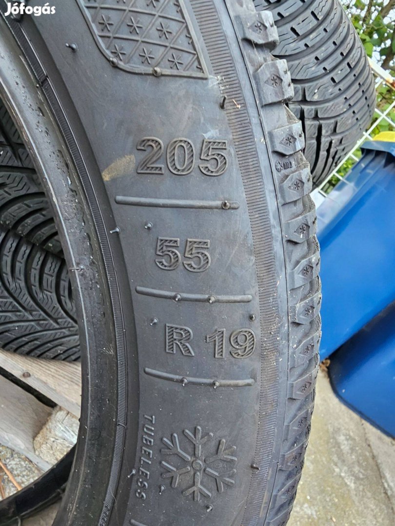 Kleber Krisalp HP3 téligumi szett 205/55 R19