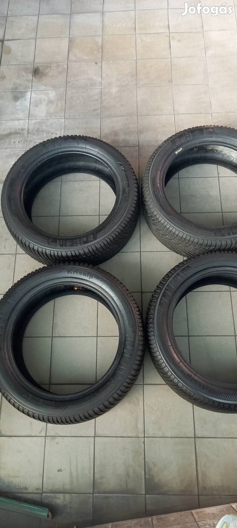 Kleber krisalp 215/ 50 R 17 téli gumi