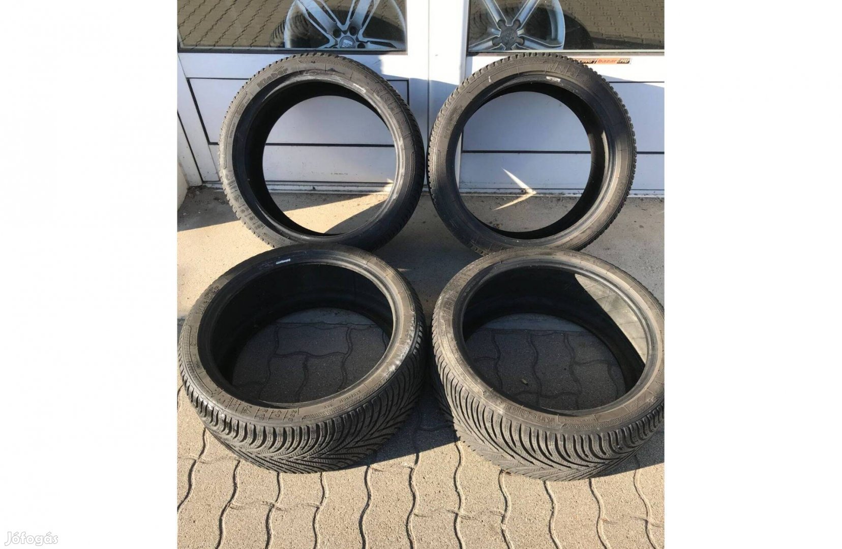 Kleber téli gumi szett 235/40 R18