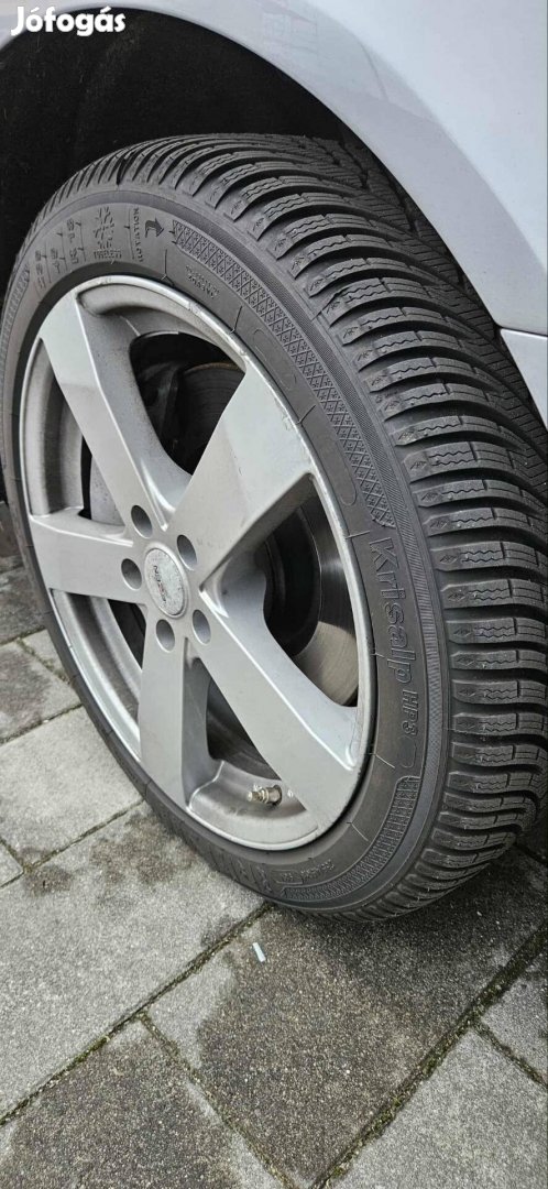 Kleber téli gumik felnivel.