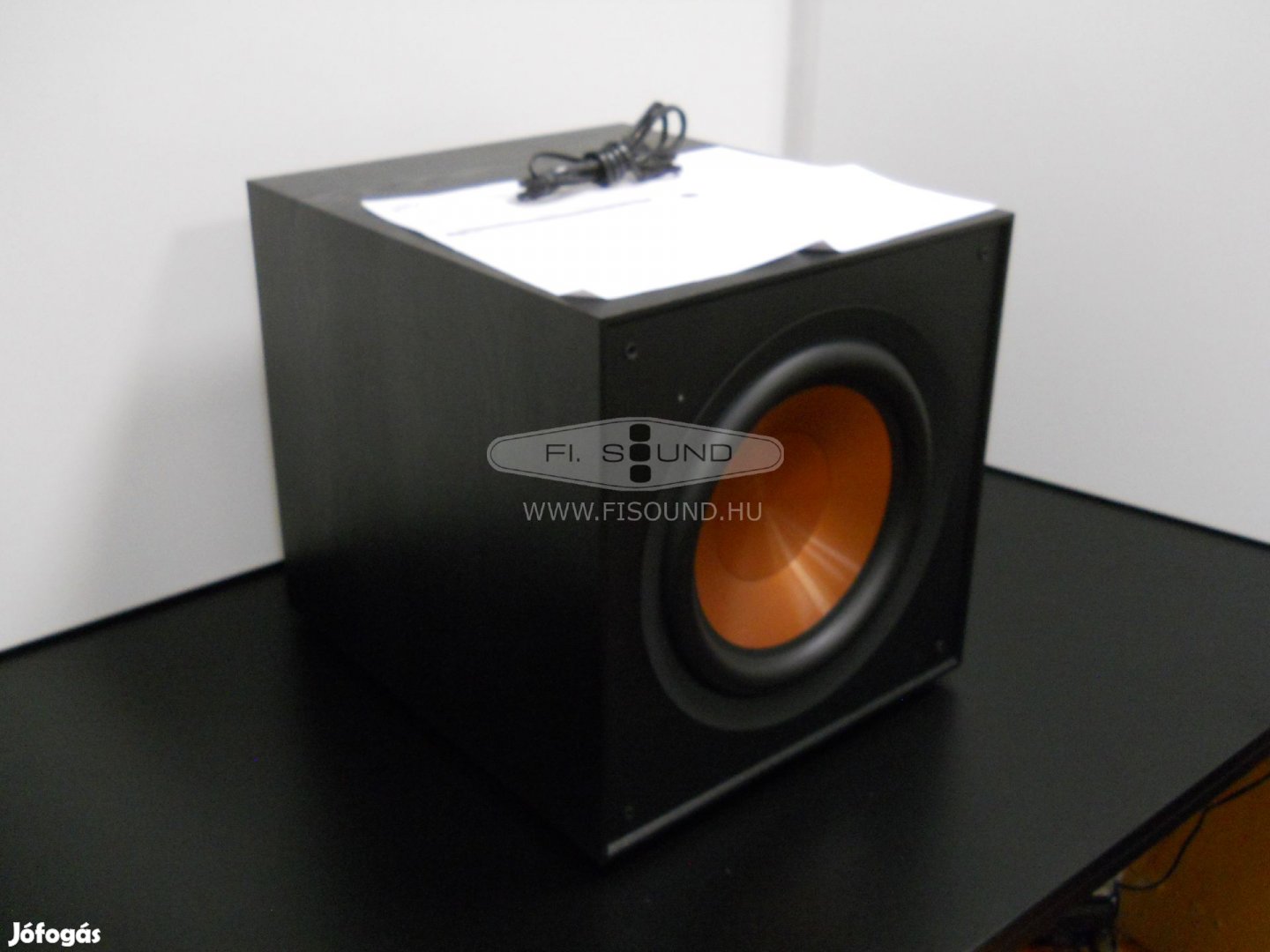 Klipsch R-121SW ,200W,aktív sub 30cm-s mélysugárzóval