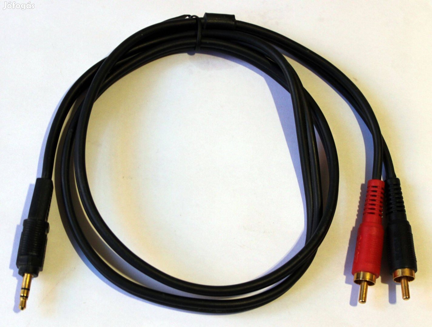 Klotz 2 méteres aranyozott 3,5 mm sztereo Jack 2 RCA dugó kábel