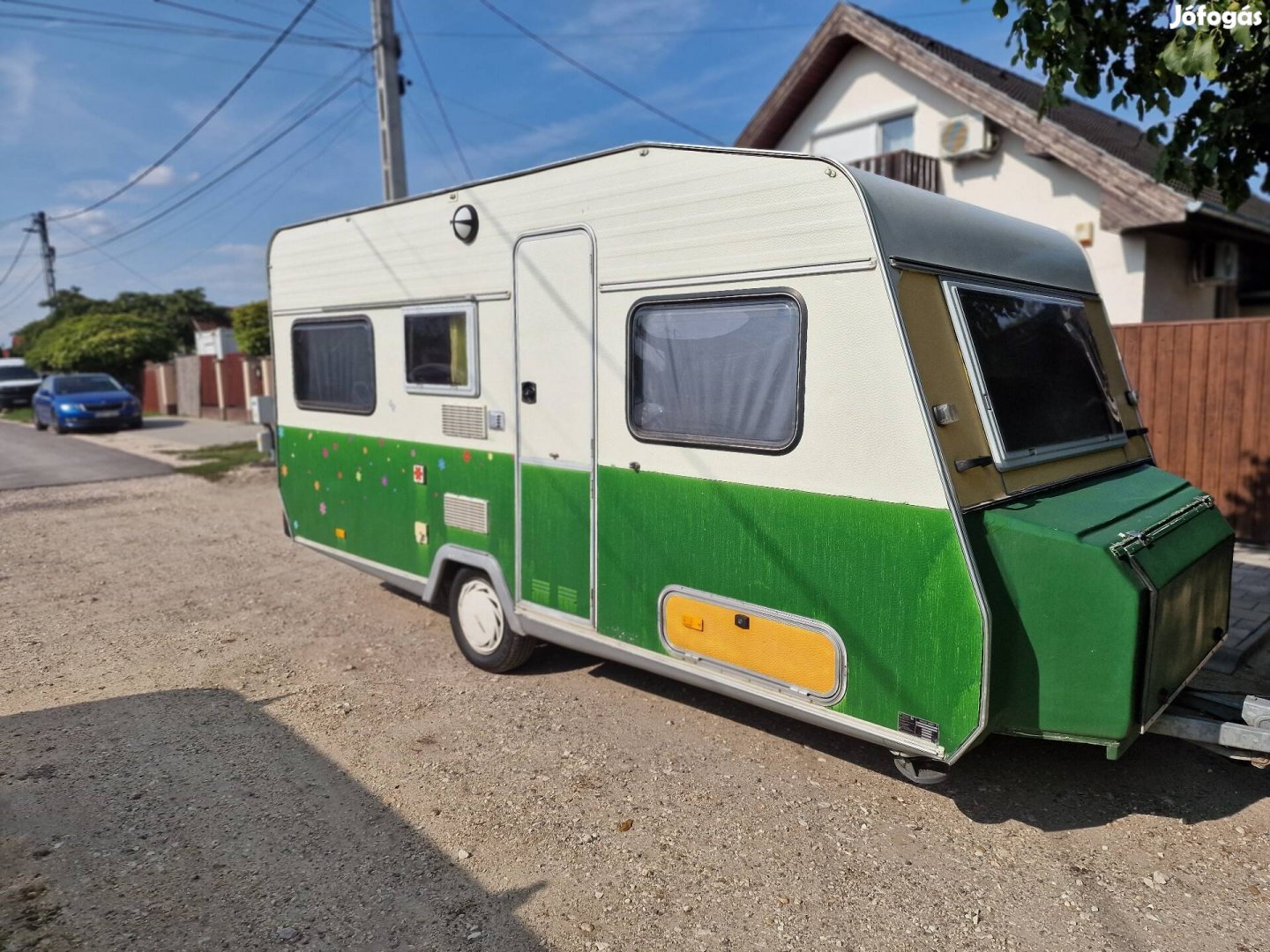 Knaus 500 összkomfortos lakokocsi (zuhany,w