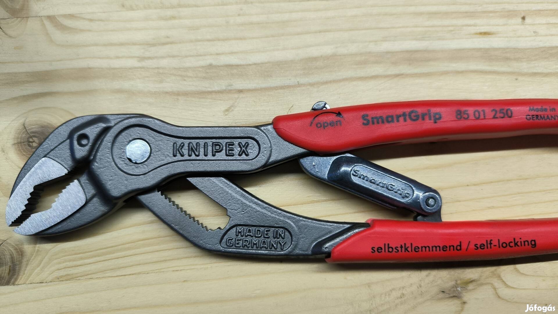 Knipex automata vízpumpa fogó 