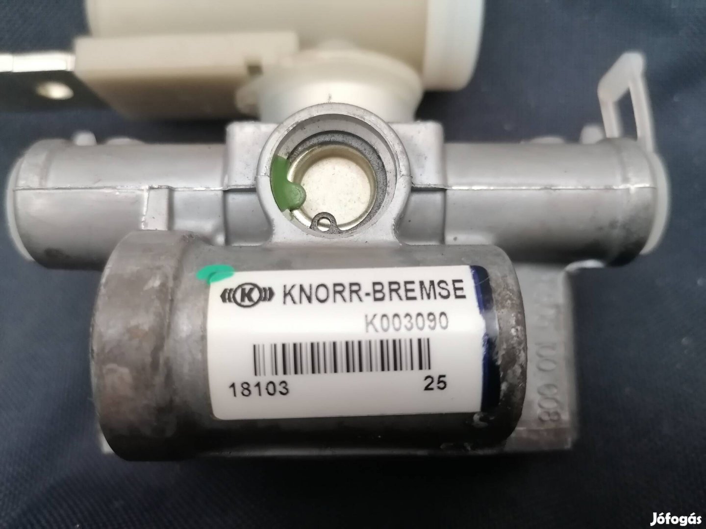 Knorr Bremse koo3090, pótkocsi szintező szelep. 