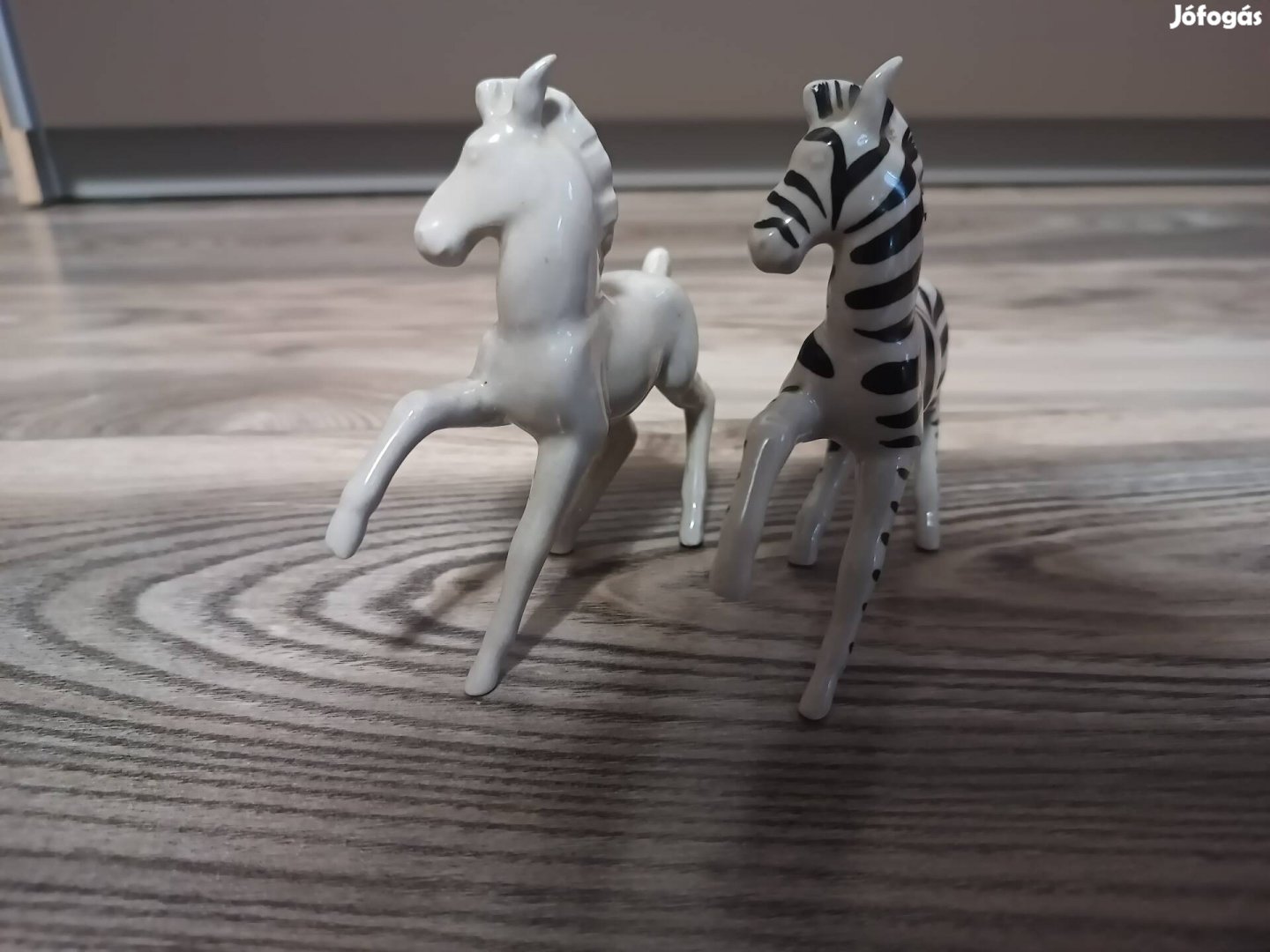 Kőbányai porcelán zebra 2 db 