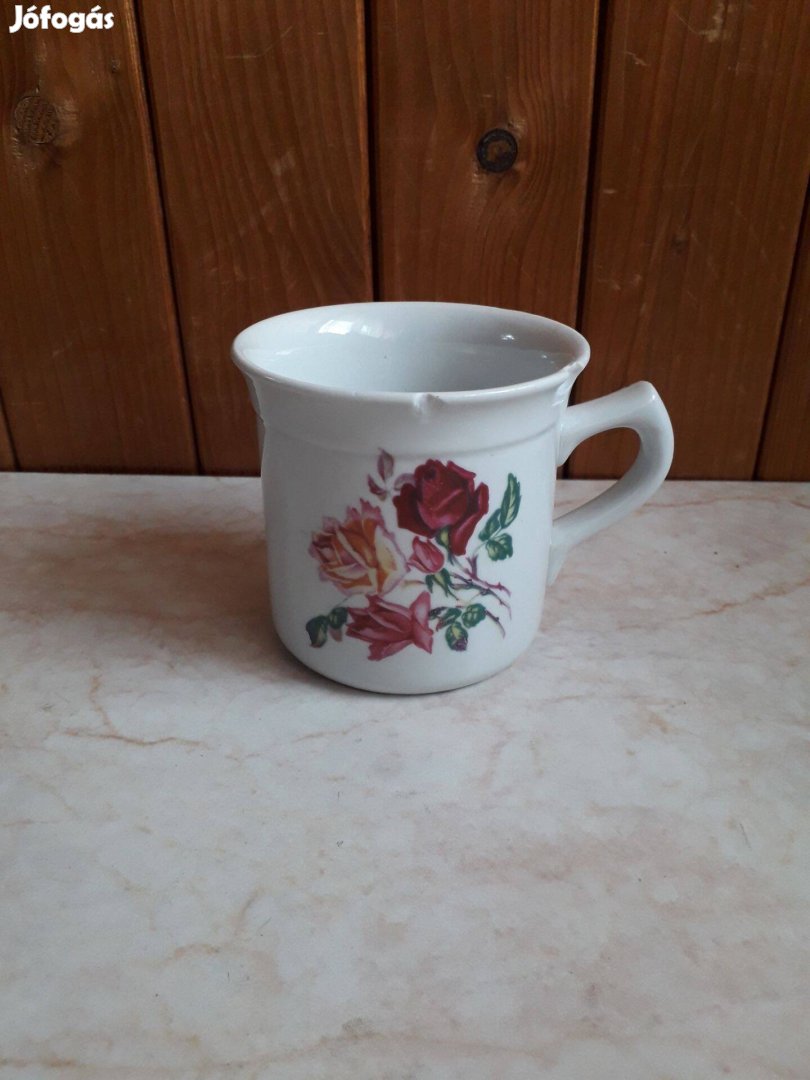 Kőbányai porcelánbögre, 4 dl-es