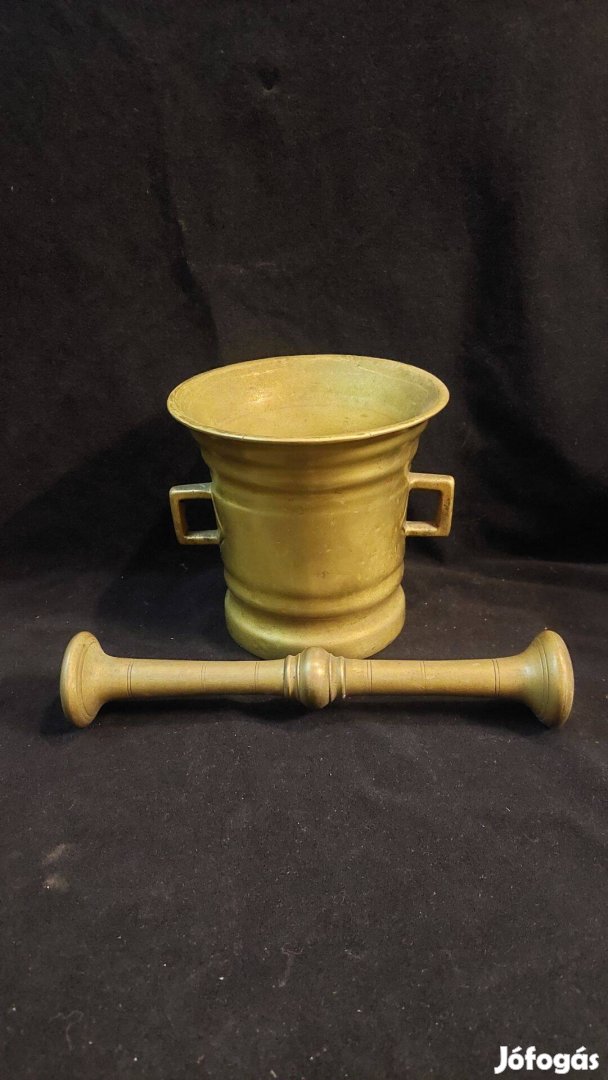 Kockafülű antik réz mozsár 6 Kg