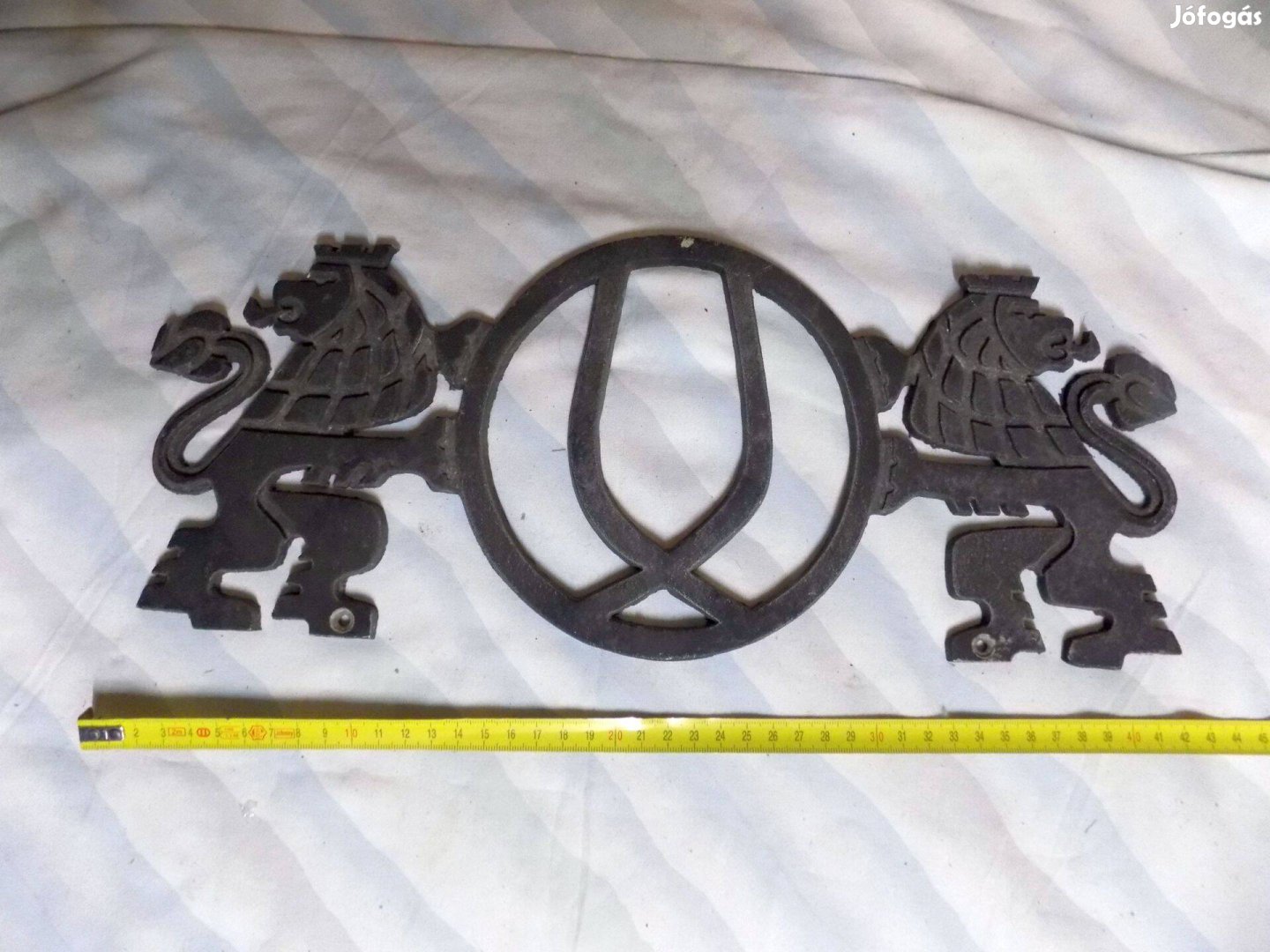 Kocsma, italbolt címer, logó