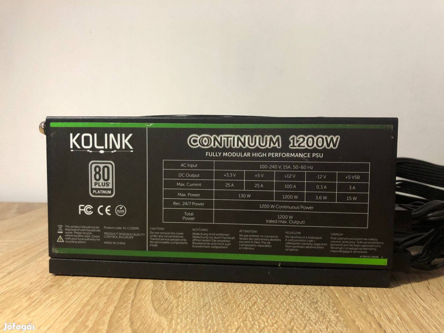 Kolink Continuum 1200W 80+ Platinum tápegység