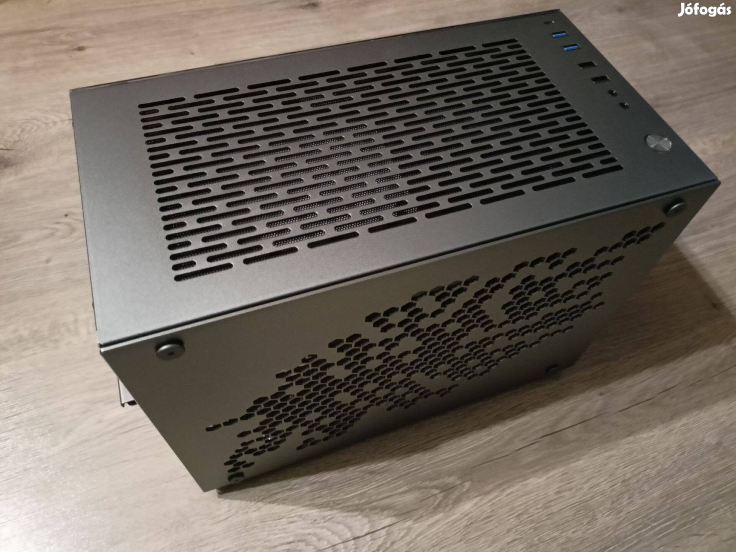 Kolink Rocket Heavy Vented Edition Sff Mini Itx számítógép ház / Új /