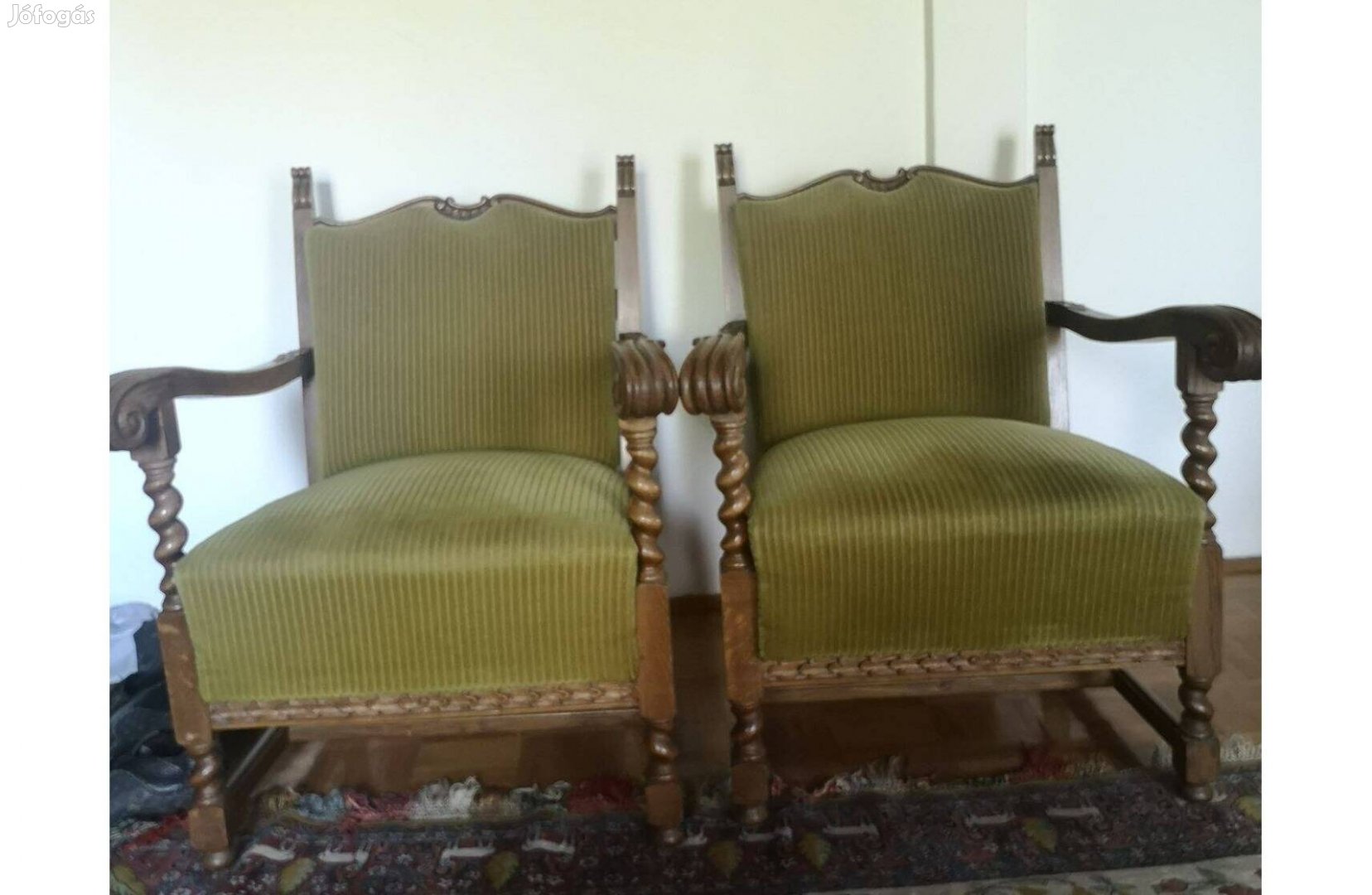 Koloniál bútor szett (1 kinyitható ágy+2 fotel+2 puff, +1asztal)