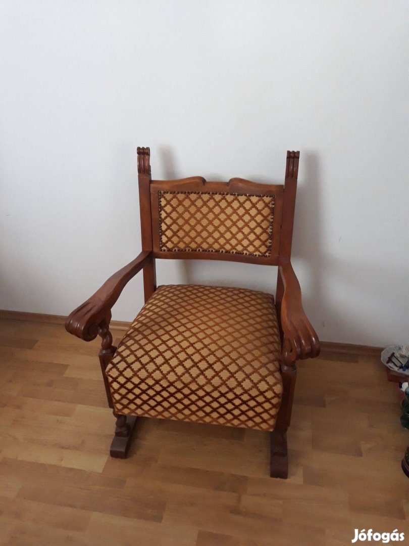 Koloniál garnitúra