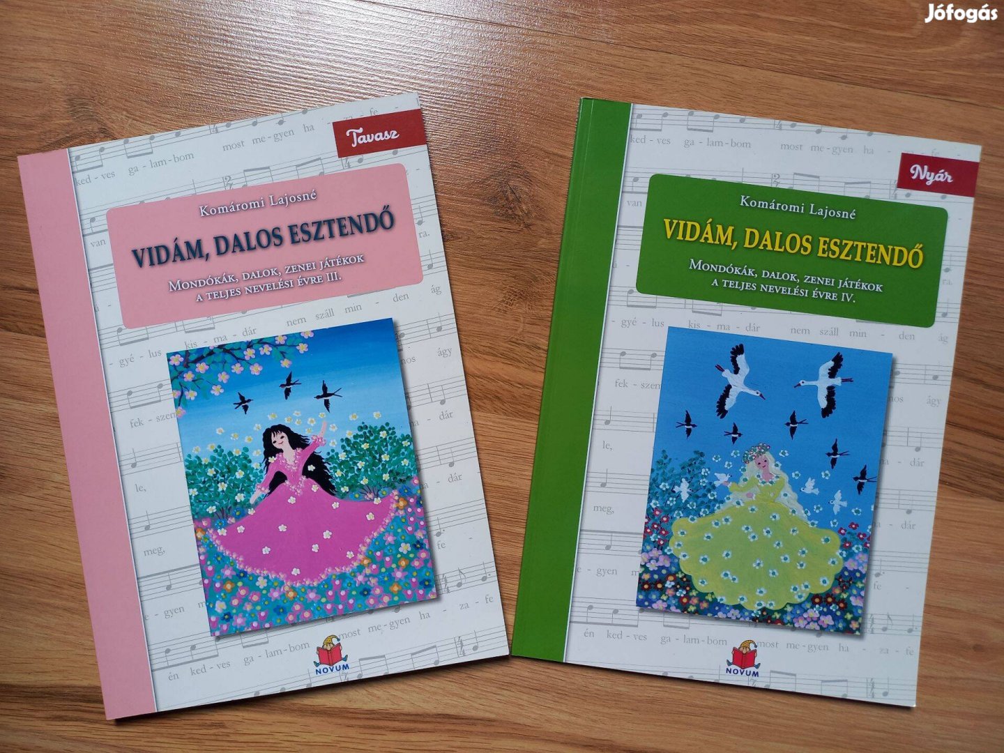 Komáromi Lajosné Vidám dalos esztendő Tavasz, Nyár kötete