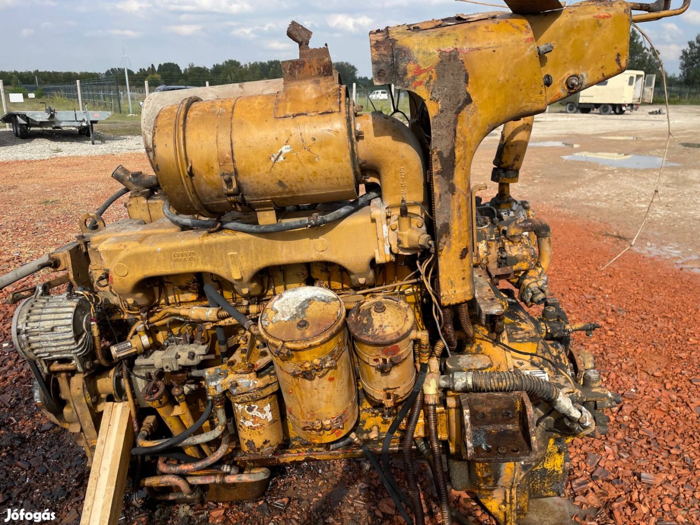 Komatsu 6 hengeres munkamotor eladó