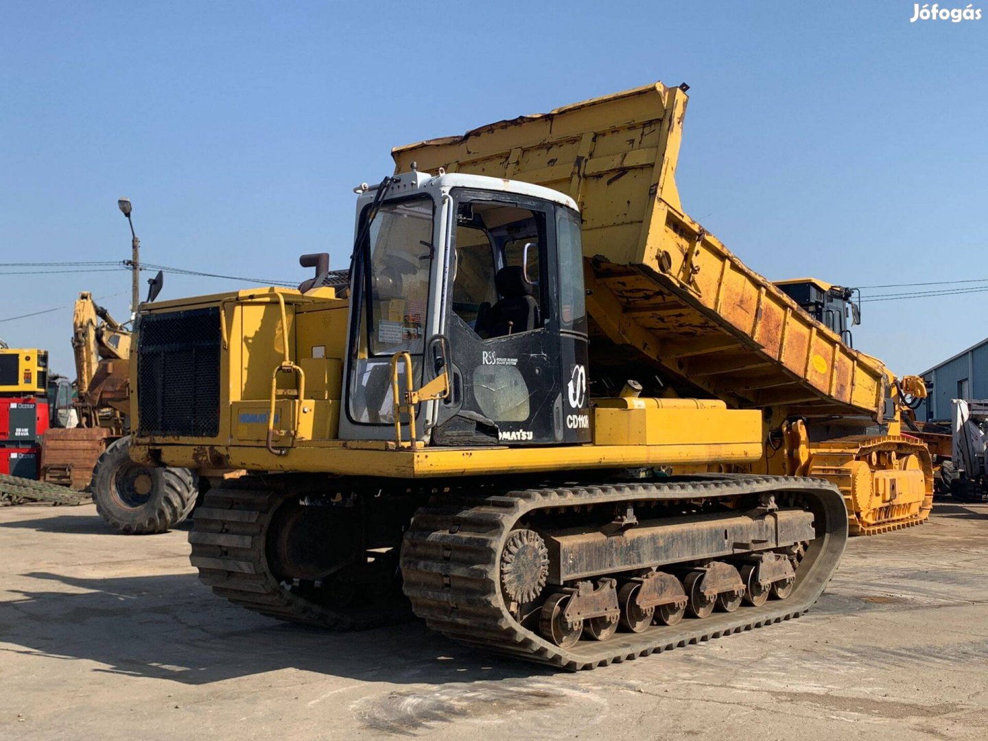 Komatsu CD110R-1 gumiláncos dömper