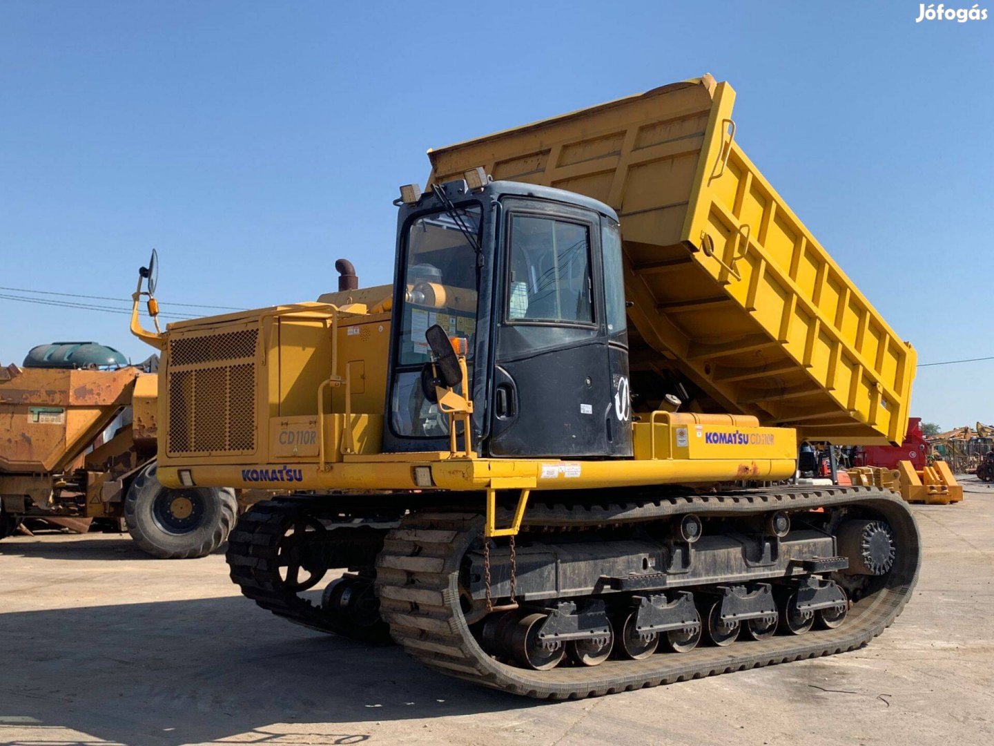 Komatsu CD110R-1 gumiláncos dömper