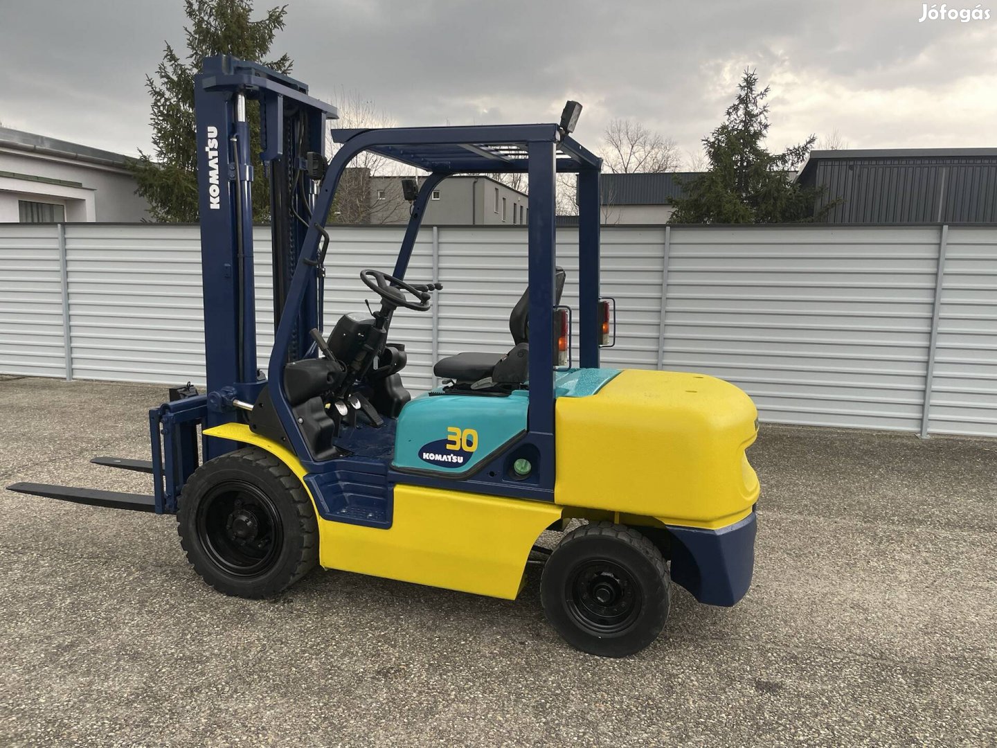 Komatsu FD30 3T dízel targonca oldalmozgató