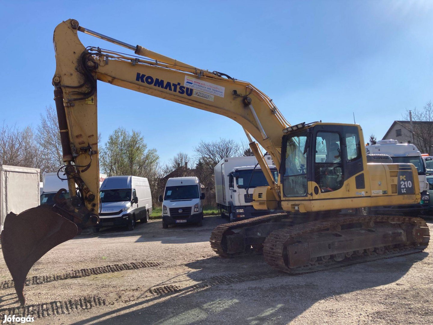 Komatsu PC210 22 tonnás láncos kotró klímával eladó