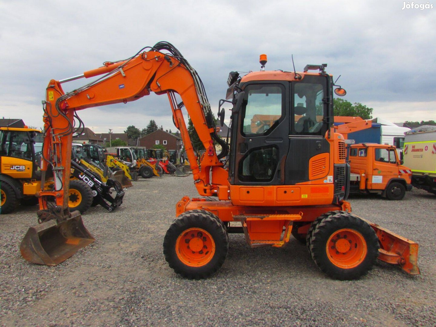 Komatsu PW98 MR-8 / 6129 üzemóra / Lízing 20%-tól