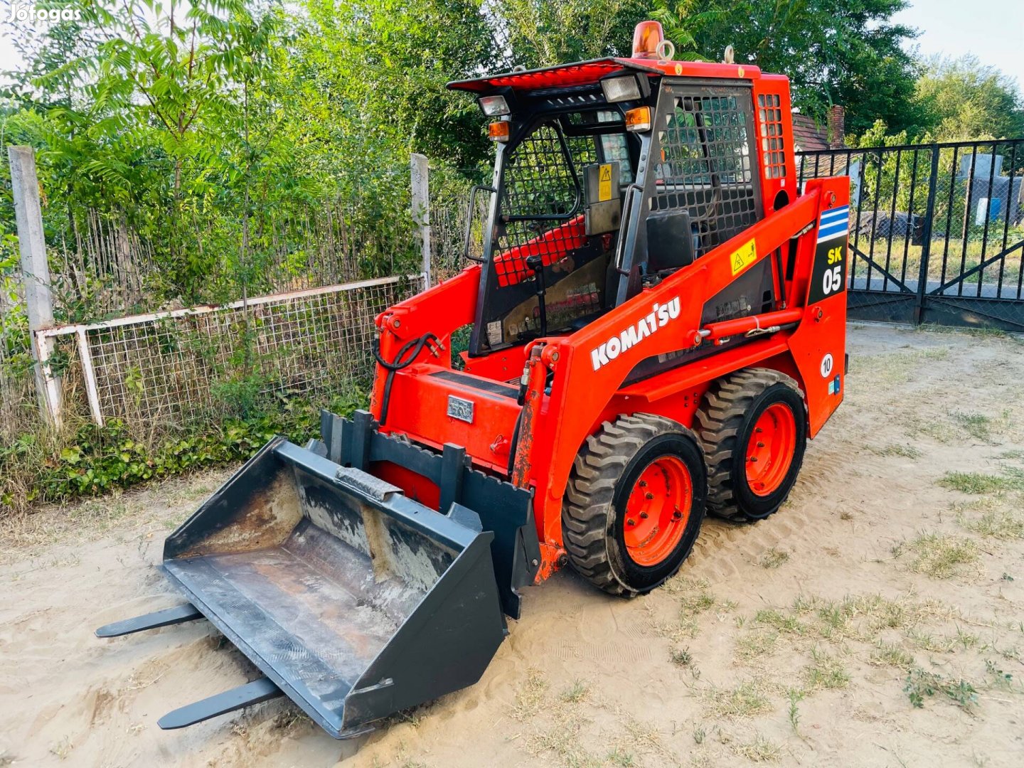 Komatsu Sk05 1700kg csúszókormányzású Bobcat 553 munkagép