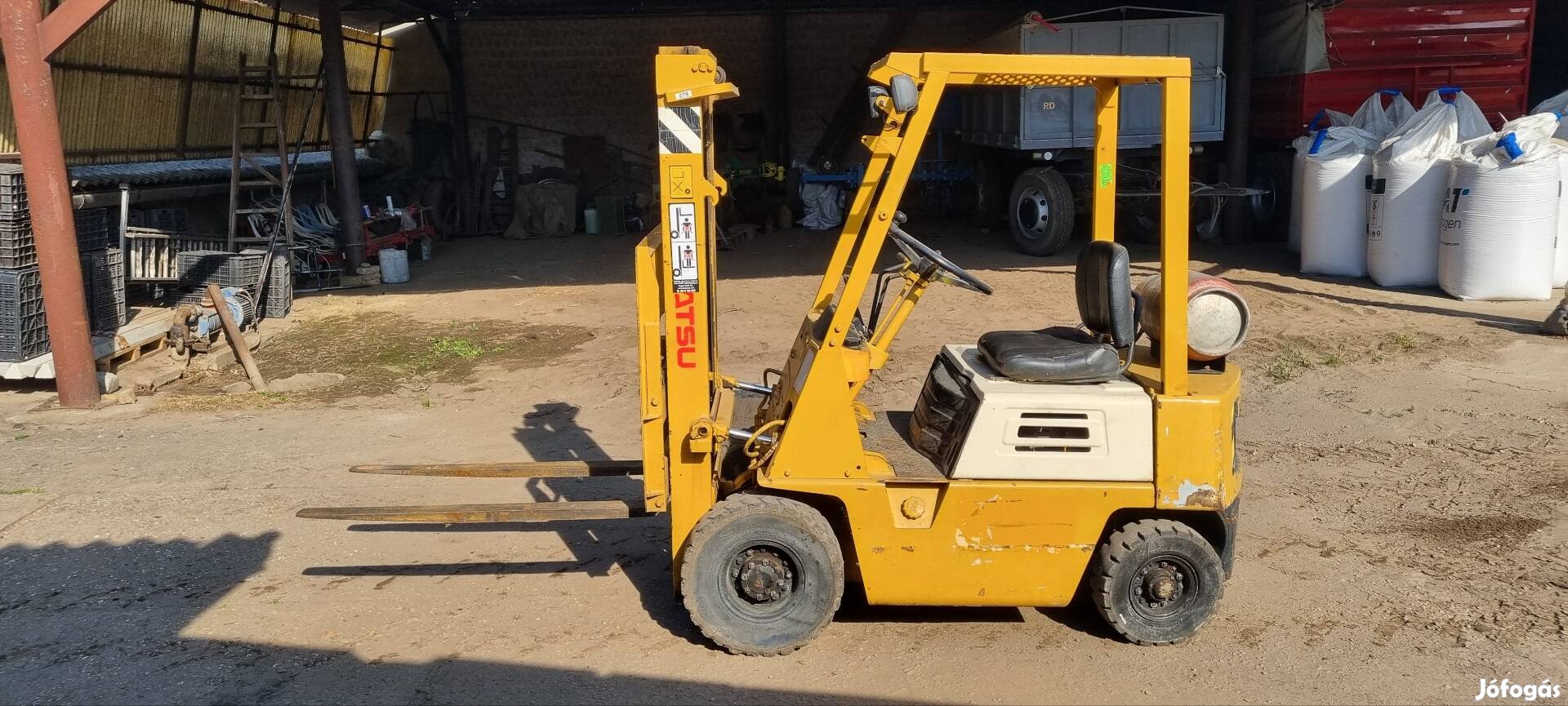 Komatsu targonca eladó Vecsésen