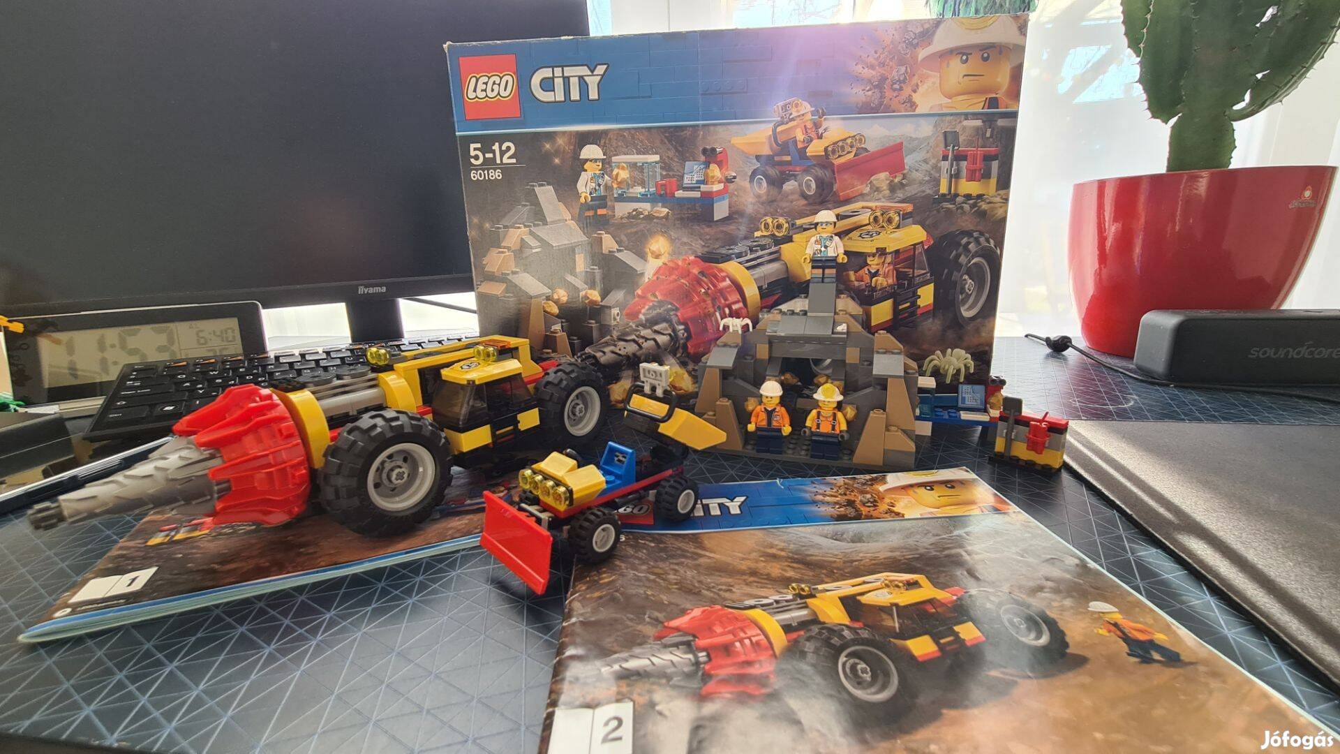 Komplett Lego készlet eladó - 60186 City Nehéz bányafúró