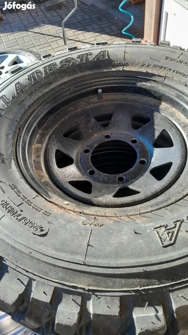 Komplett Mitsubishi Pajero kerekek 265/70R15 terepgumival szerelve