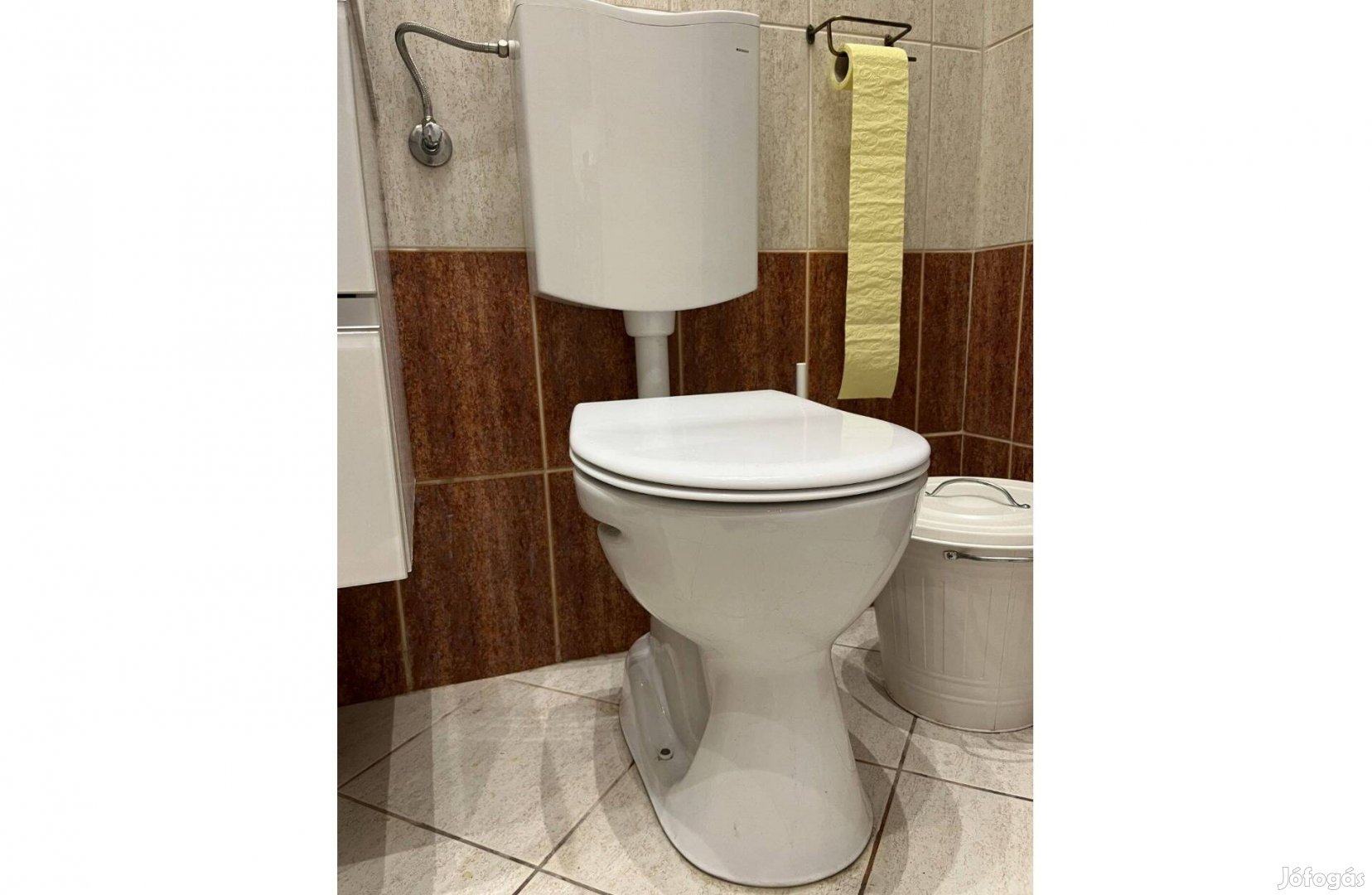 Komplett, újszerű WC,tartállyal
