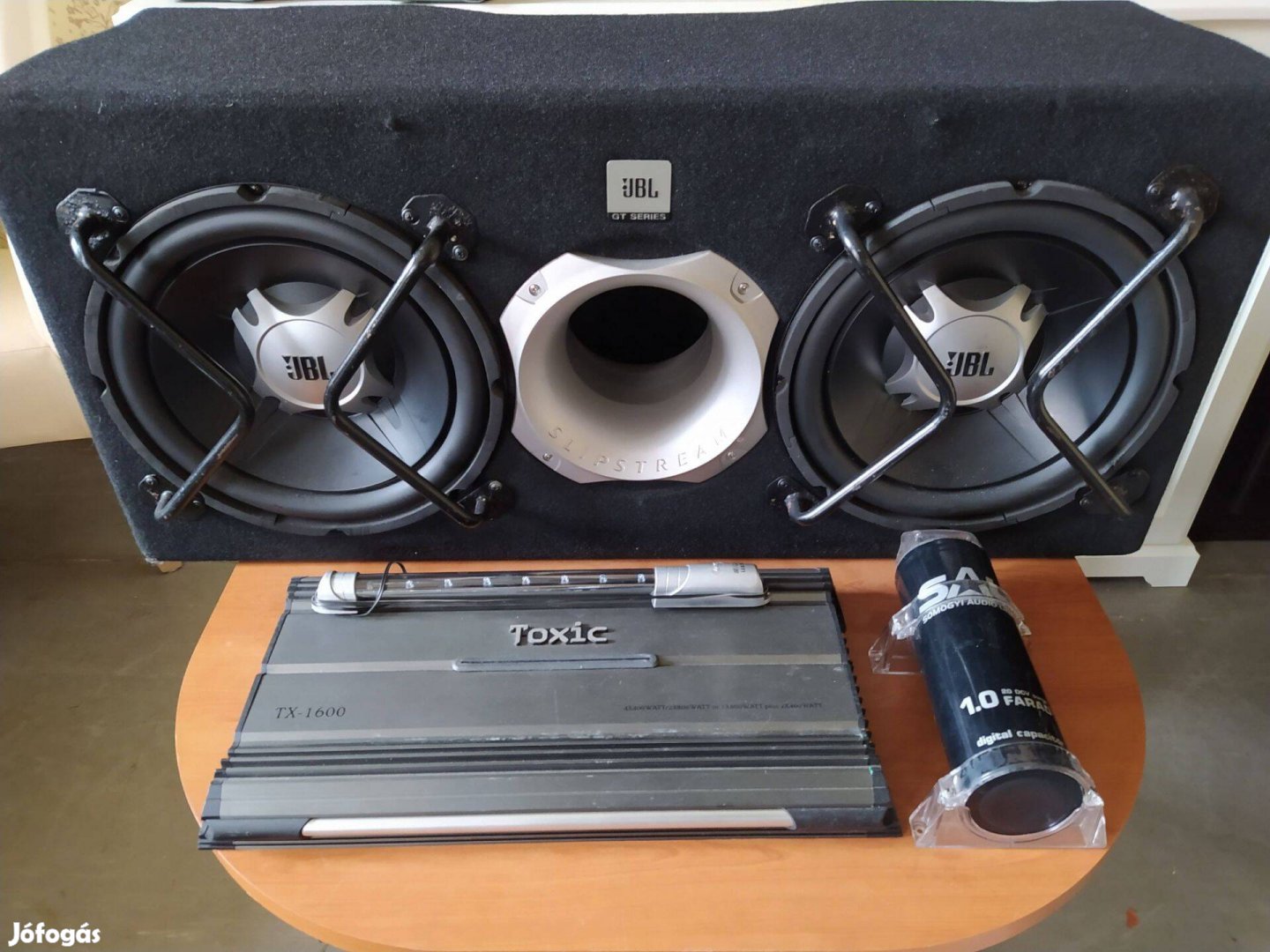 Komplett autóhifi szett JBL GT5-2402BR + erősítő + kondenzátor