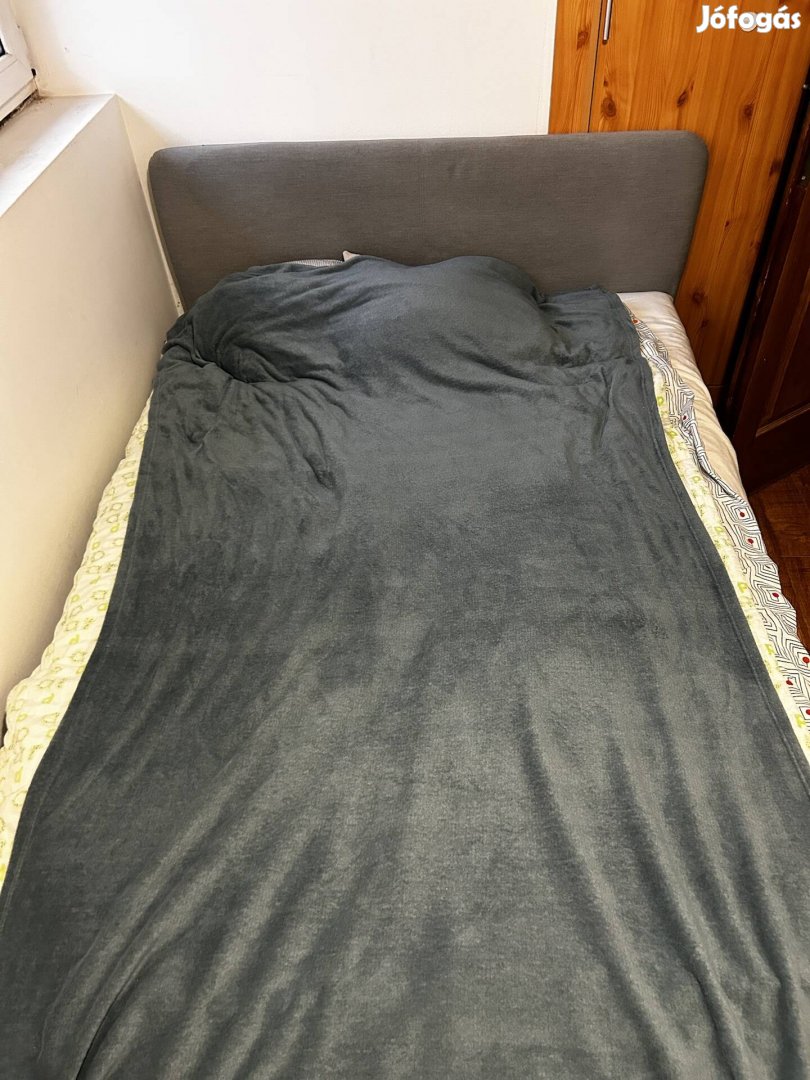 Komplett ikeás ágy