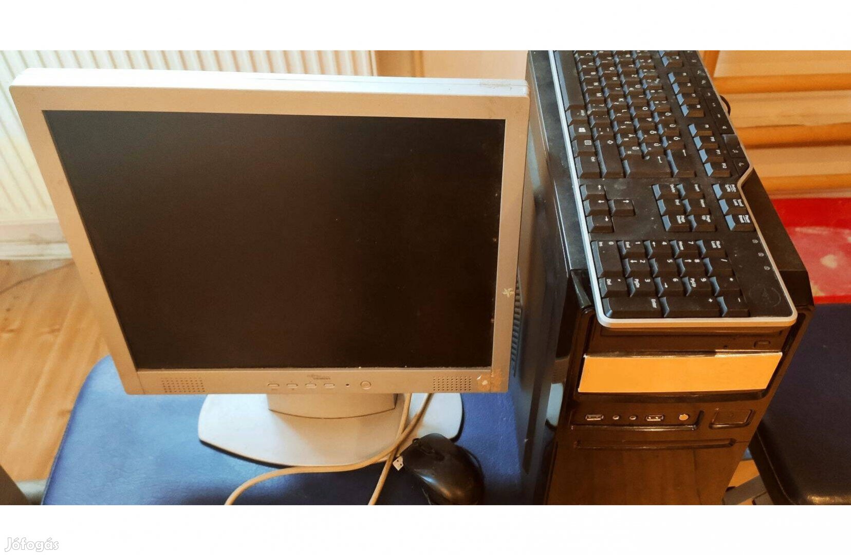 Komplett irodai számítógépes felszerelés jelképes áron