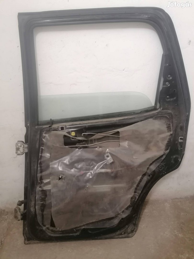 Komplett jobb hátsó ajtó Suzuki Ignishez 