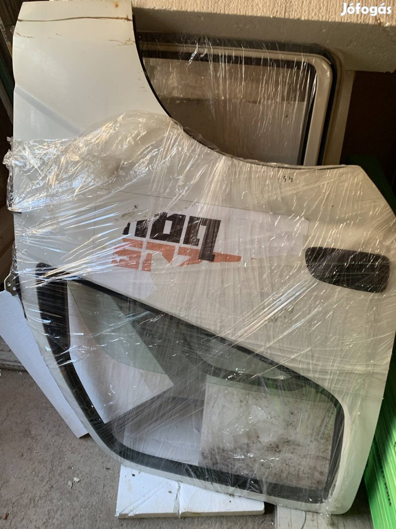 Komplett jobb oldali Ajto Toyota Dyna