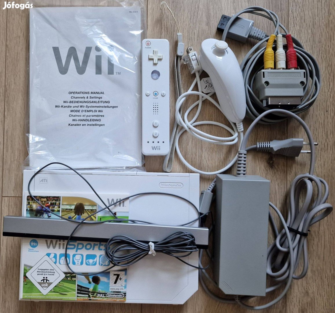 Komplett szett Nintendo Wii játékkonzol Wii Sports játék + Wii Fit