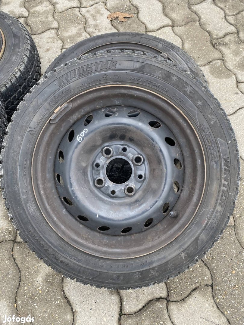 Komplett téli kerék 145/70R13