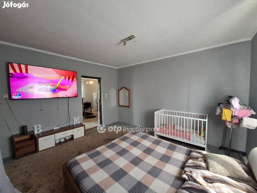 Kompolti 59 nm-es ház eladó