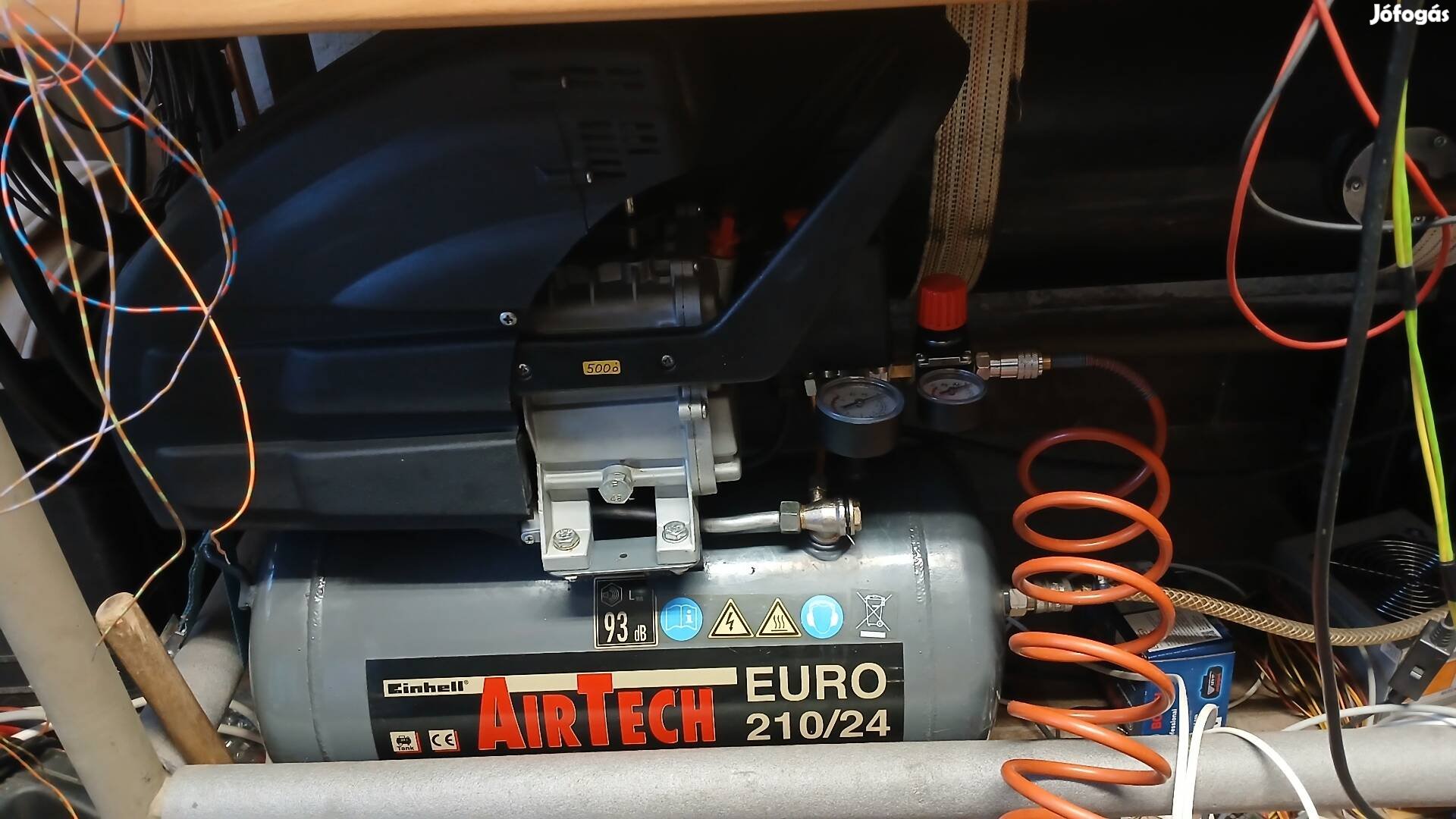 Kompresszor Einhell 25literes tartállyal