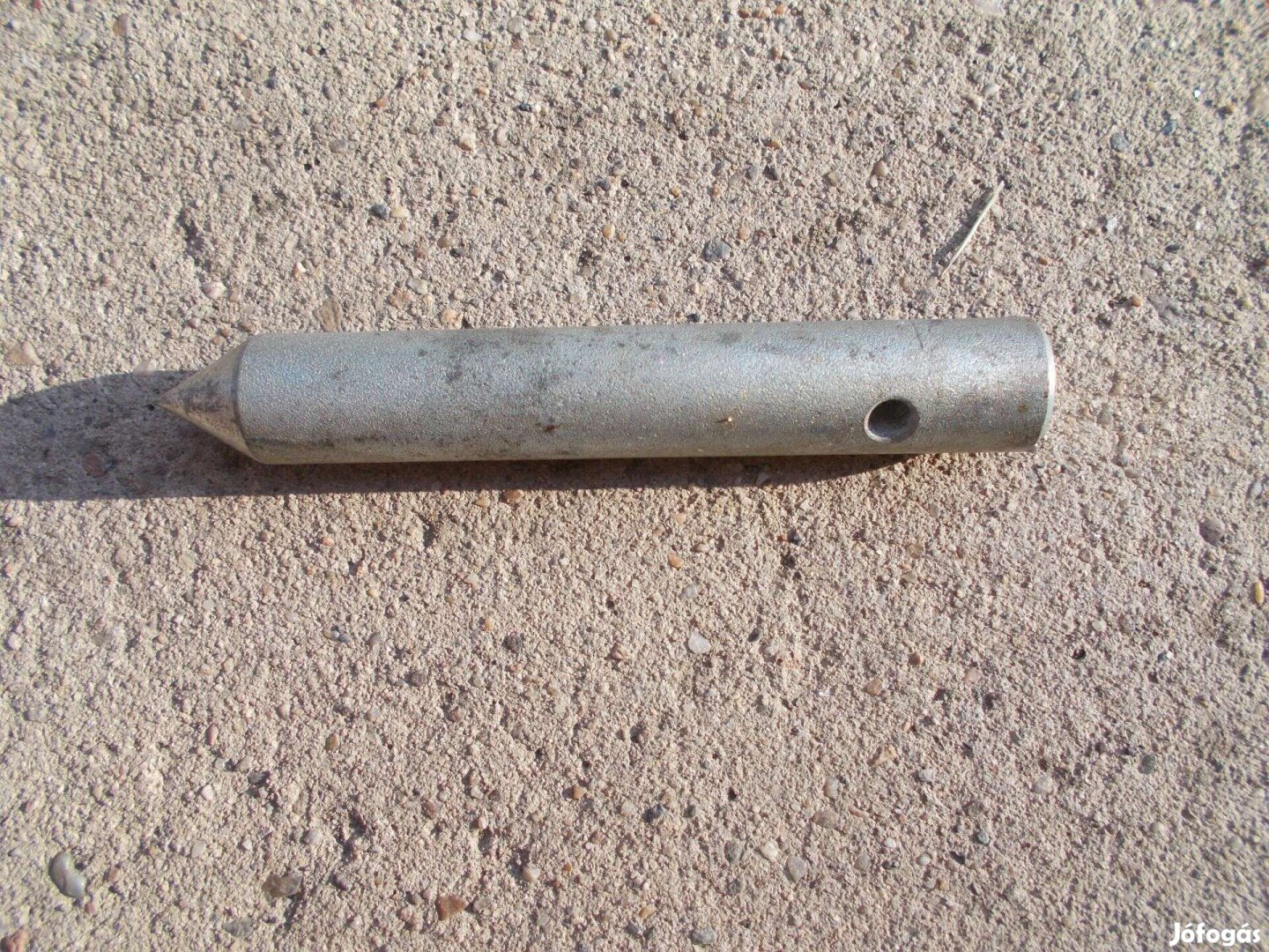 Kőműves függőón kicsi, 18 x 120 mm-es, hazai