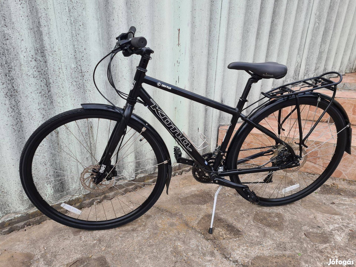 Kona 28" cross trekking kerékpár