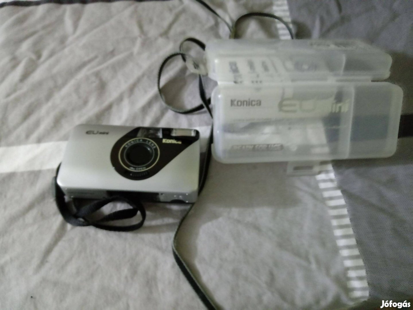 Konica mini filmes fényképezőgép, automata motoros, maradandó emlékekh