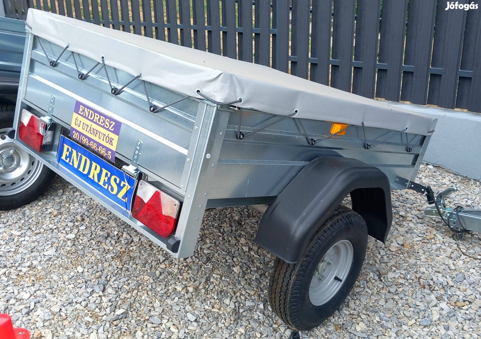 Könnyű kis utánfutó, Új, horganyzott + laposponyva! Hitelre Is!