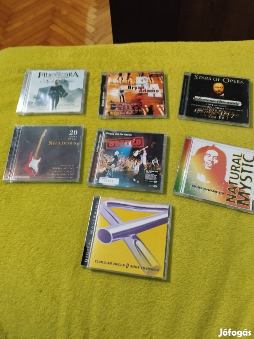Könnyűzenei cd-k nem használt