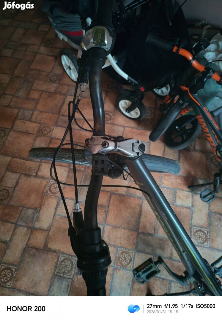 Konsul Jubile Alumínium line 28 foglalkozós