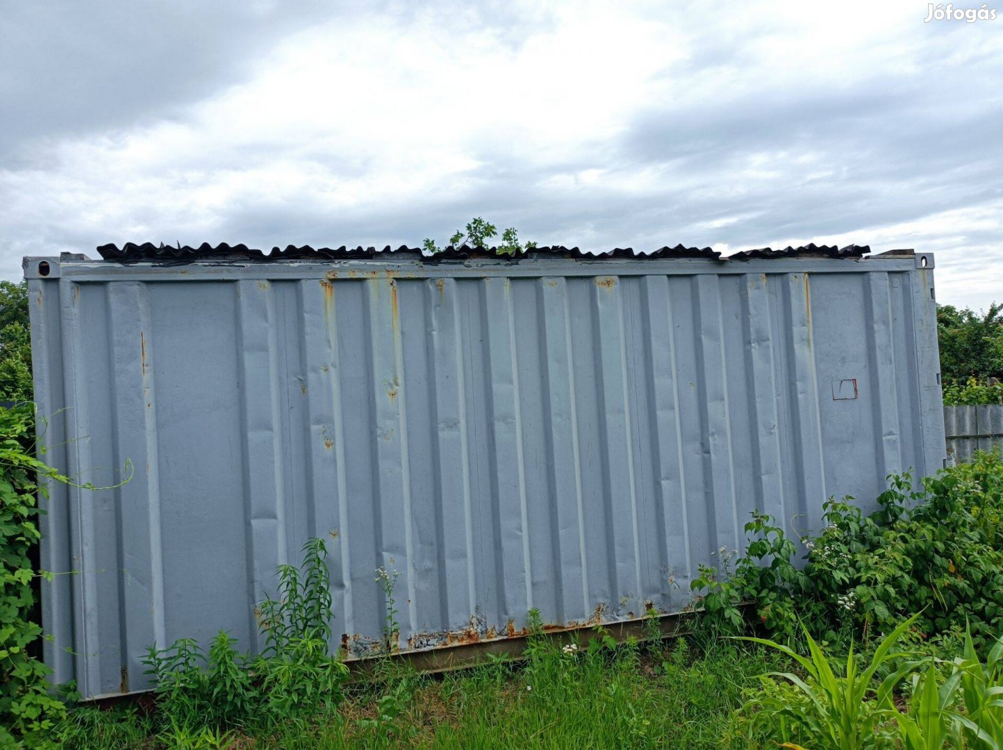 Konténer eladó