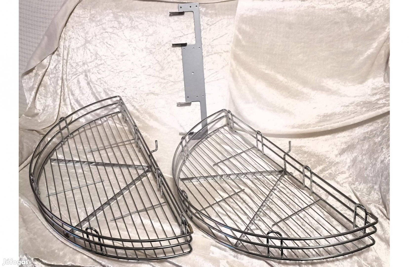 Konyhai fémrács KCM760 Félkör Kosár Sarokszekrényhez